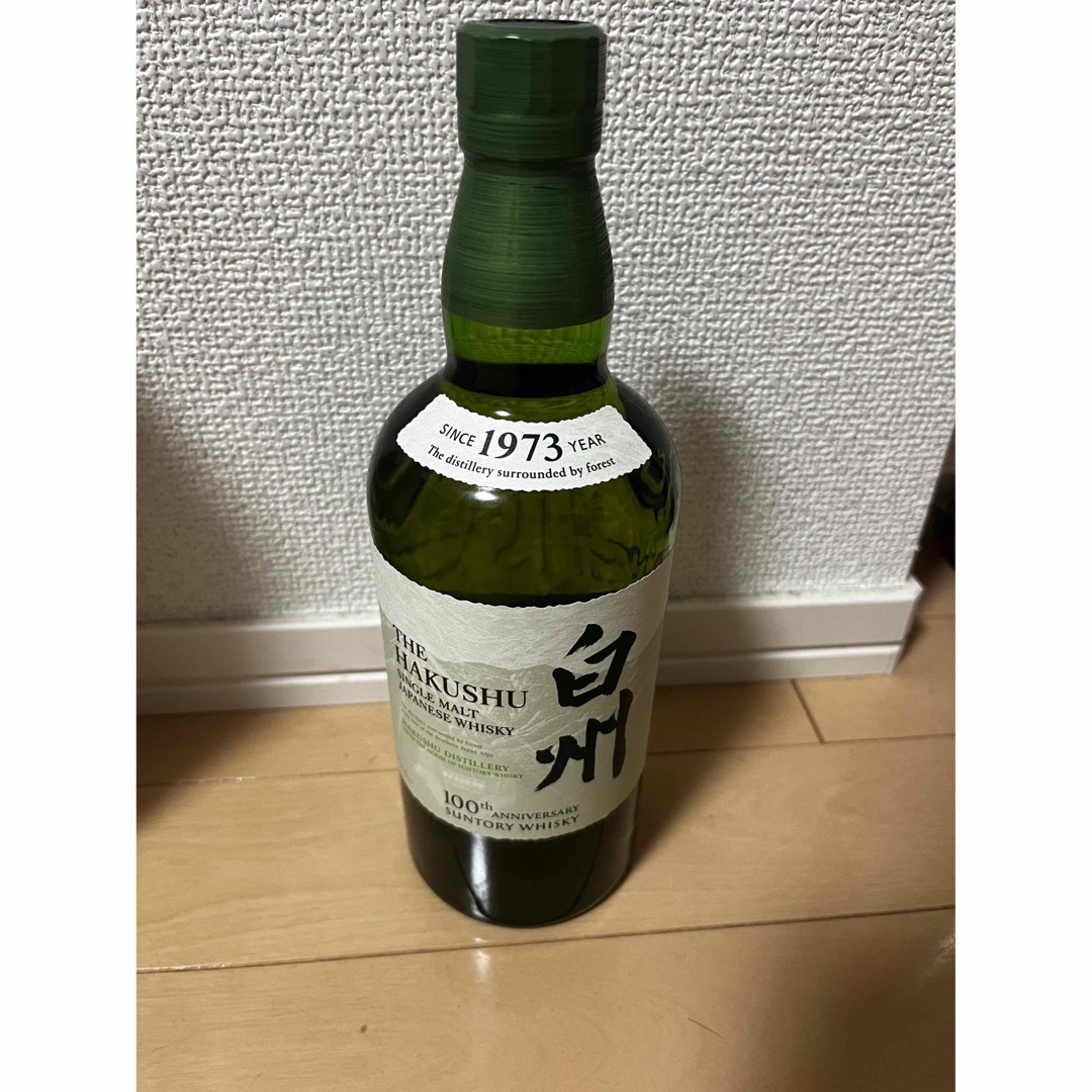 サントリー(サントリー)のサントリー シングルモルトウイスキー 白州 700ml 食品/飲料/酒の酒(ウイスキー)の商品写真