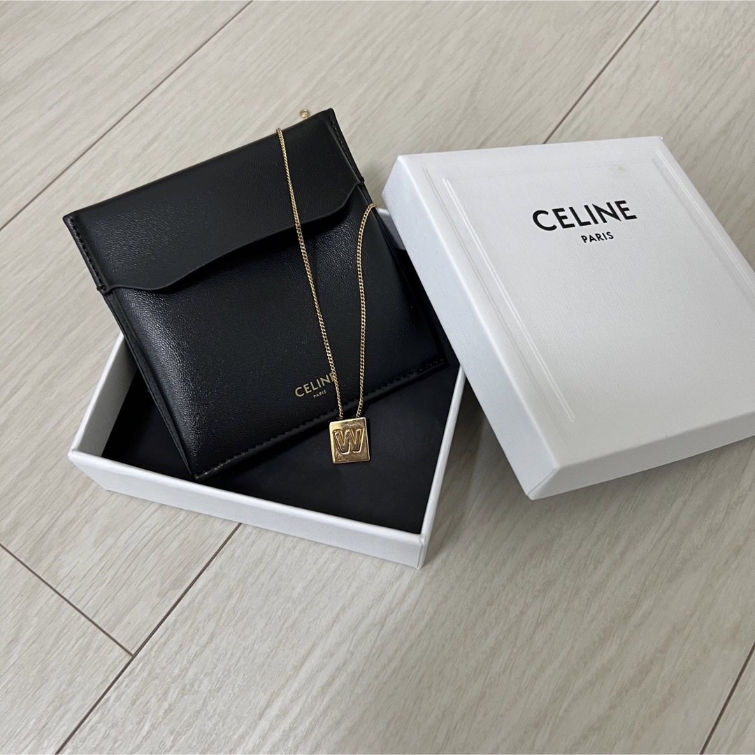 CELINE アルファベット W ネックレス / ゴールドフィニッシュ ブラス