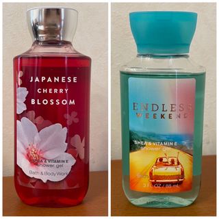 バスアンドボディーワークス(Bath & Body Works)の【新品•未使用】Bath & Body Works シャワージェル 2本セット(ボディソープ/石鹸)