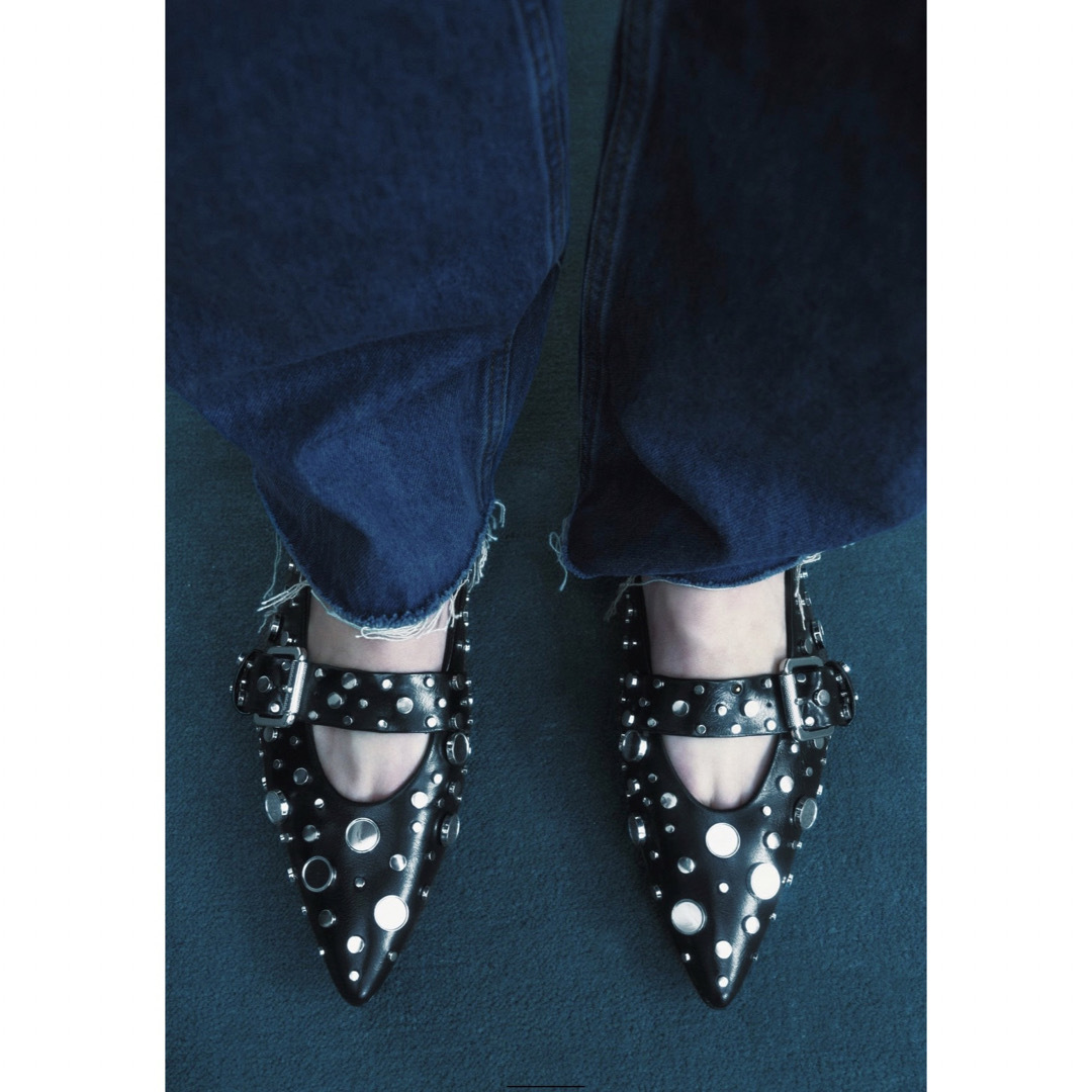 ZARA アンクルストラップ ミラー フラットシューズ - フラットシューズ ZARA アンクルストラップ ミラー フラットシューズ - フラットシューズ