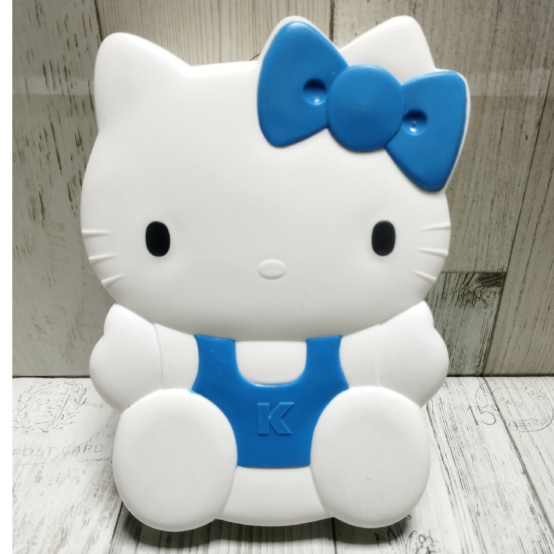 昭和レトロ【キティちゃん】お弁当箱🎀 | フリマアプリ ラクマ 昭和レトロ【キティちゃん】お弁当箱🎀 | フリマアプリ ラクマ