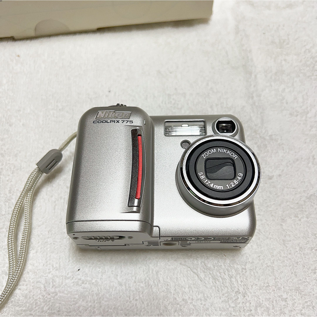 Nikon(ニコン)の【美品】Nikon cool pix 775 動作確認済み スマホ/家電/カメラのカメラ(コンパクトデジタルカメラ)の商品写真