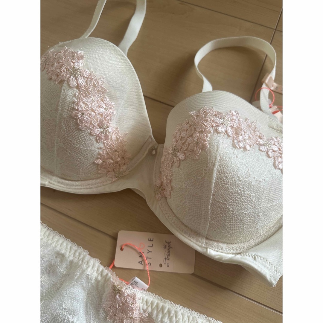 AMO'S STYLE - Amo's style新品未使用❤️総レース花柄ブラショーツ