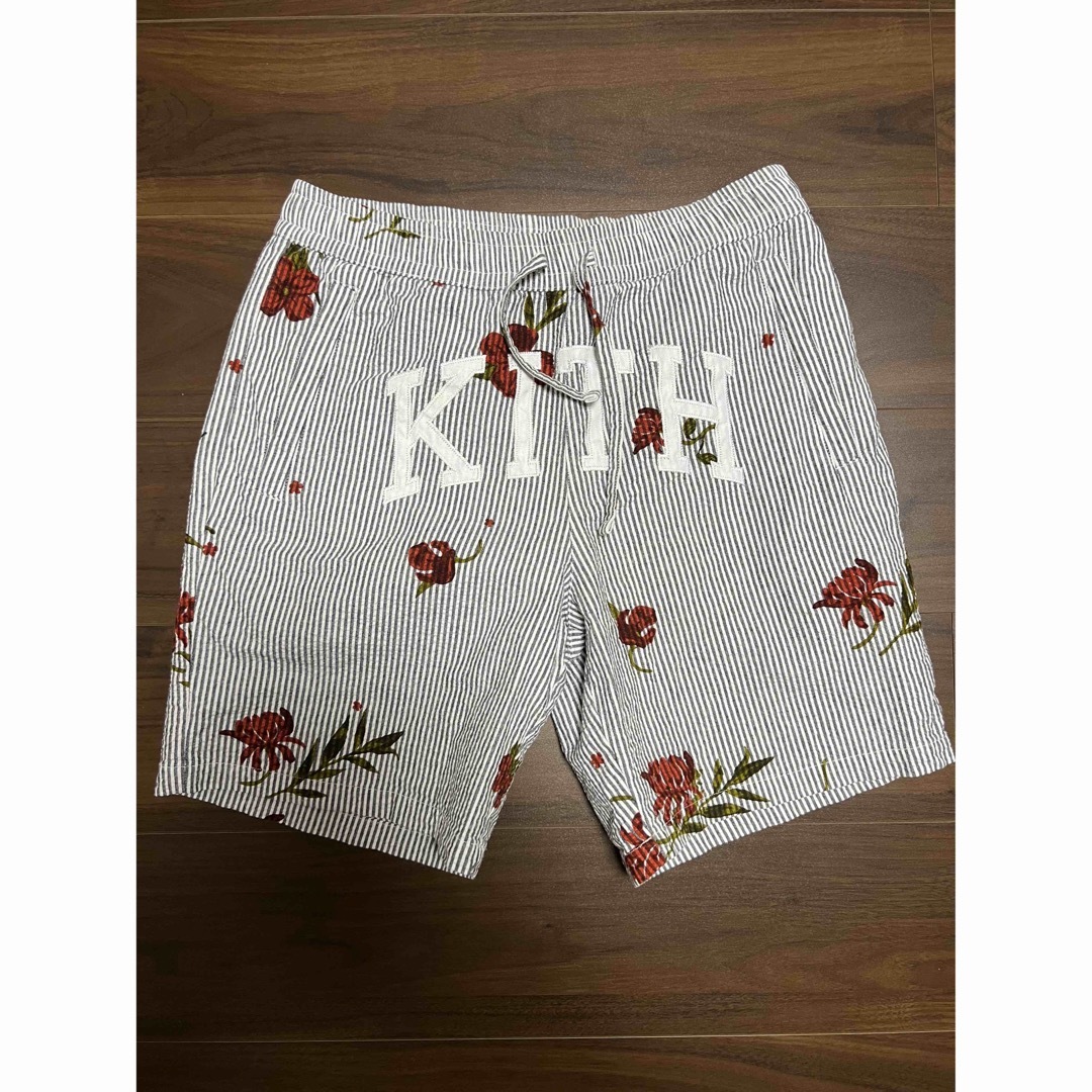 KITH(キス)のKITH Floral Seersucker Hardaway Short S メンズのパンツ(ショートパンツ)の商品写真