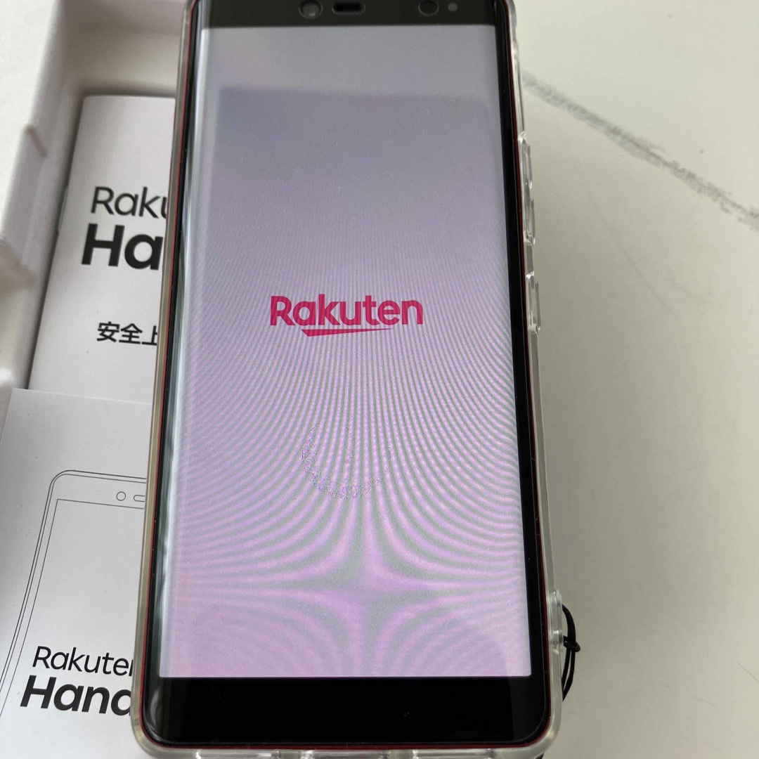 Rakuten(ラクテン)のRakuten Hand 5G Red P780 楽天モバイル スマホ/家電/カメラのスマートフォン/携帯電話(スマートフォン本体)の商品写真