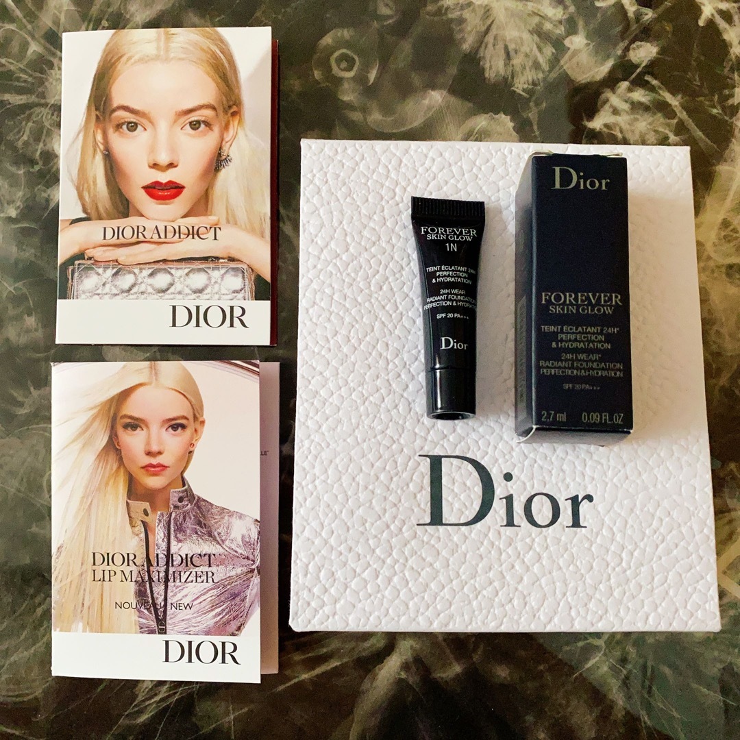 【新品未使用】Dior ディオールスキン フォーエヴァー フルイドグロウ 1N