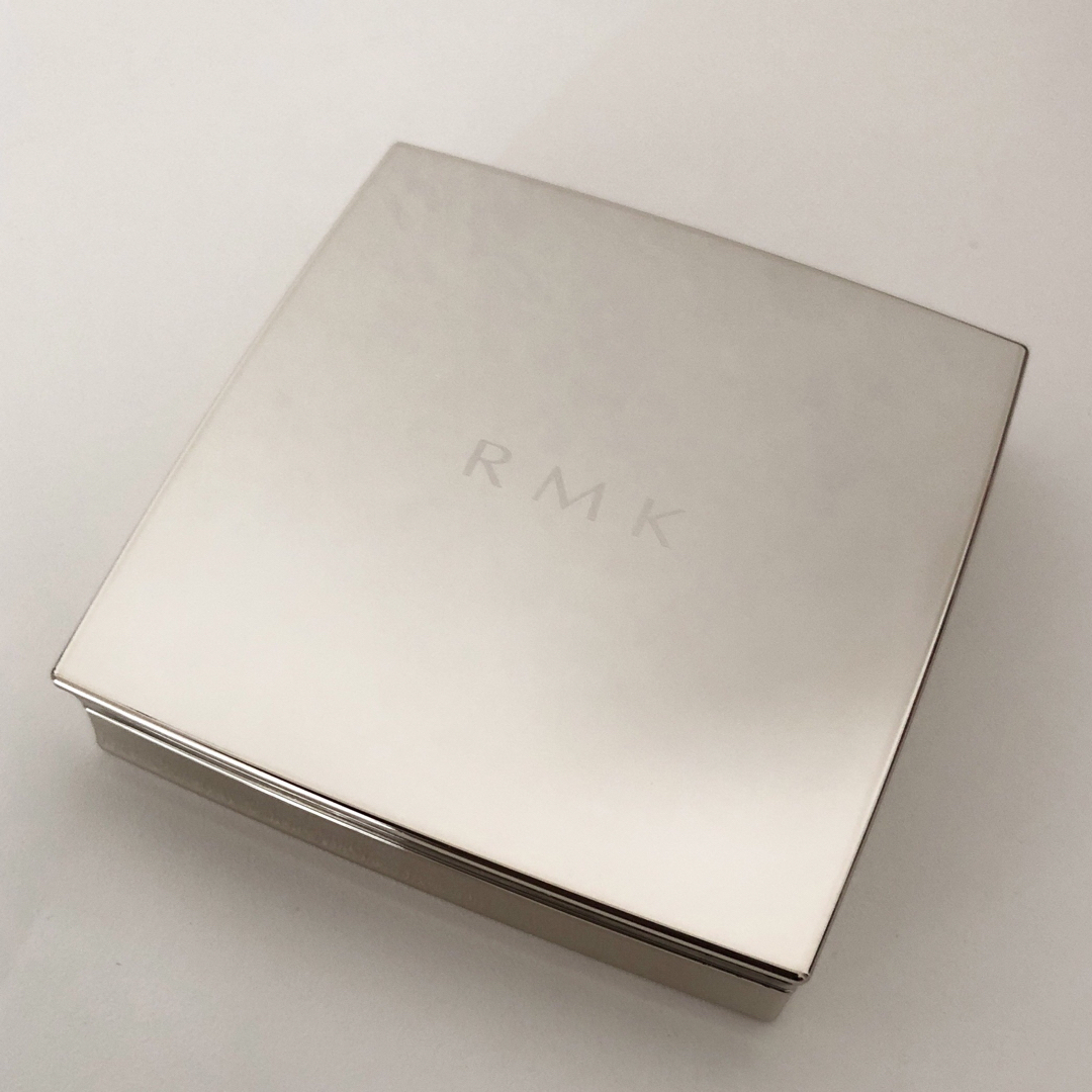 RMK(アールエムケー)のRMK カレードスコープ ニュアンスカラー 01 コスメ/美容のベースメイク/化粧品(フェイスカラー)の商品写真