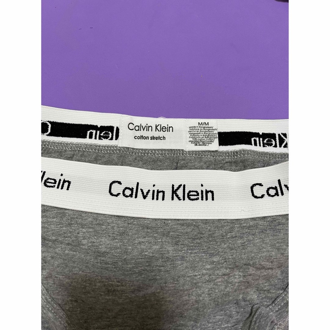 Calvin Klein(カルバンクライン)の新品激安　CalvinKlein カルバンクライン　ブラショーツ　グレー　M レディースの下着/アンダーウェア(ブラ&ショーツセット)の商品写真