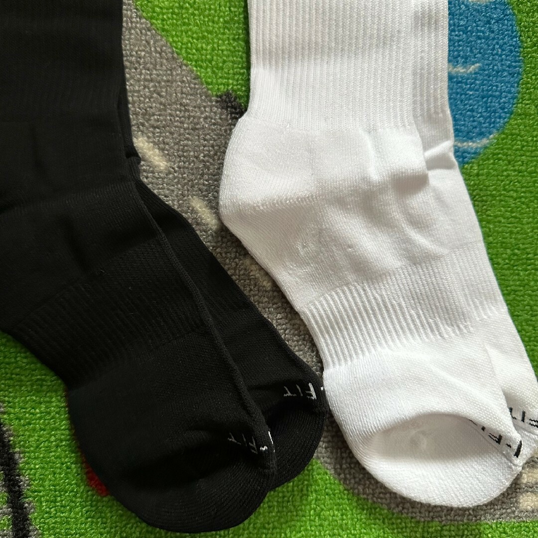 NIKE(ナイキ)のnike 靴下　ソックス　Ｌ メンズのレッグウェア(ソックス)の商品写真