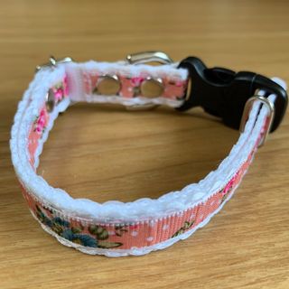 ★セール☆ハンドメイド☆1.5㎝幅☆少し大きめ小型犬用首輪（22㎝〜32㎝）(リード/首輪)