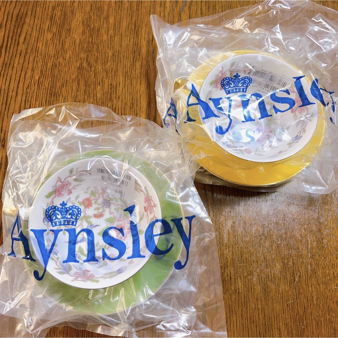 Aynsley China(エインズレイ)のAynslay ペアティーカップ ソーサー イエロー ミルグリーン インテリア/住まい/日用品のキッチン/食器(グラス/カップ)の商品写真