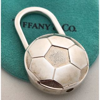 ティファニー(Tiffany & Co.)のTiffany サッカーボール キーリング希少(キーホルダー)