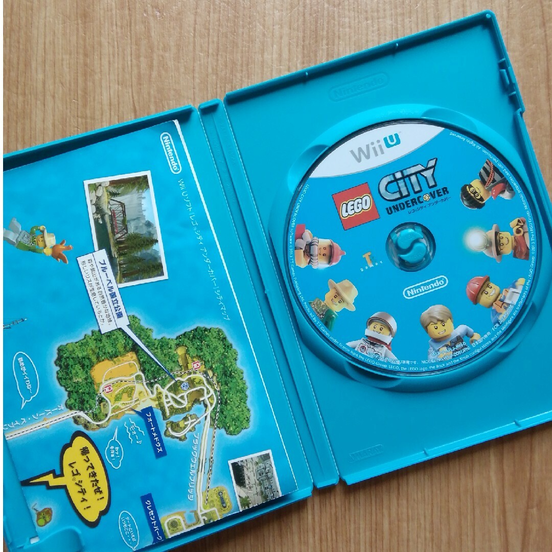 Wii U レゴシティ アンダーカバー エンタメ/ホビーのゲームソフト/ゲーム機本体(家庭用ゲームソフト)の商品写真