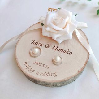 オーダーメイド　ホワイトローズ　切り株　リングピロー　木製　ウェディング　結婚式(リングピロー)