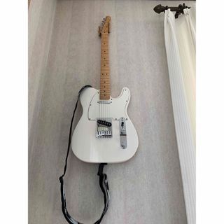 フェンダー(Fender)の【再出品】momo様専用　FENDER ギター本体 (エフェクター&ケース付き)(エレキギター)