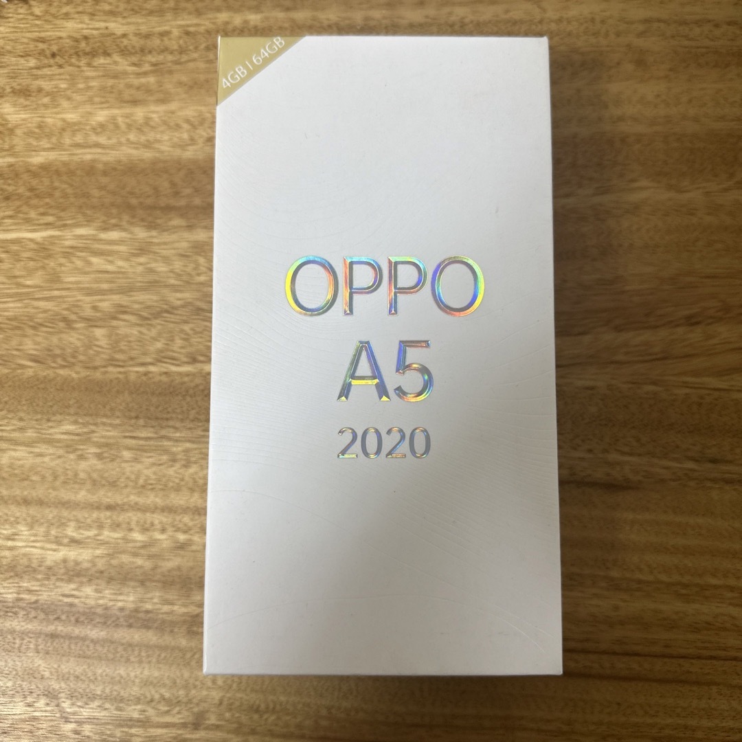 OPPO(オッポ)の【中古】OPPO A5 2020 グリーン 4GB/64GB  スマホ/家電/カメラのスマートフォン/携帯電話(スマートフォン本体)の商品写真