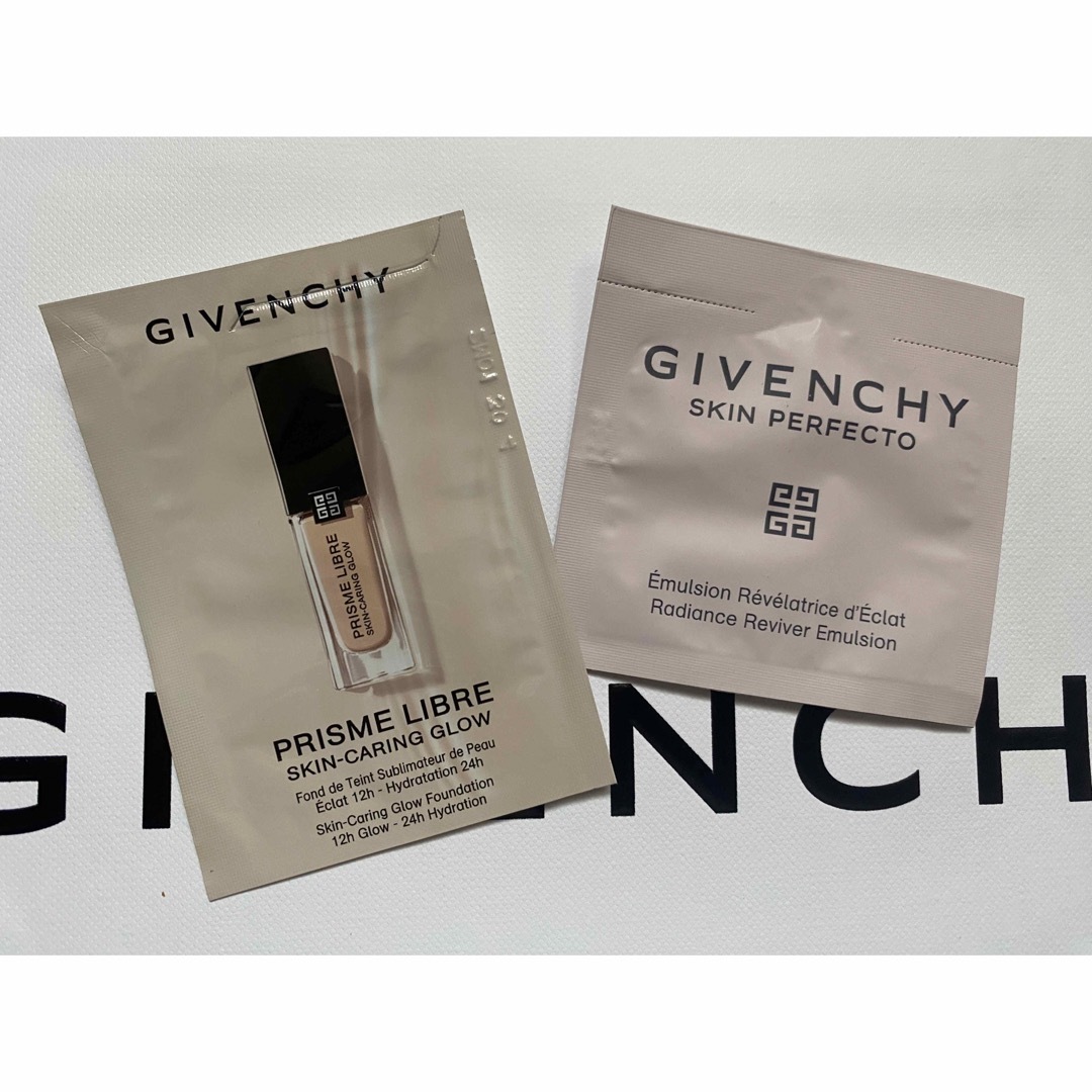 GIVENCHY(ジバンシィ)のGIVENCHY ショップバッグ サンプル付き レディースのバッグ(ショップ袋)の商品写真