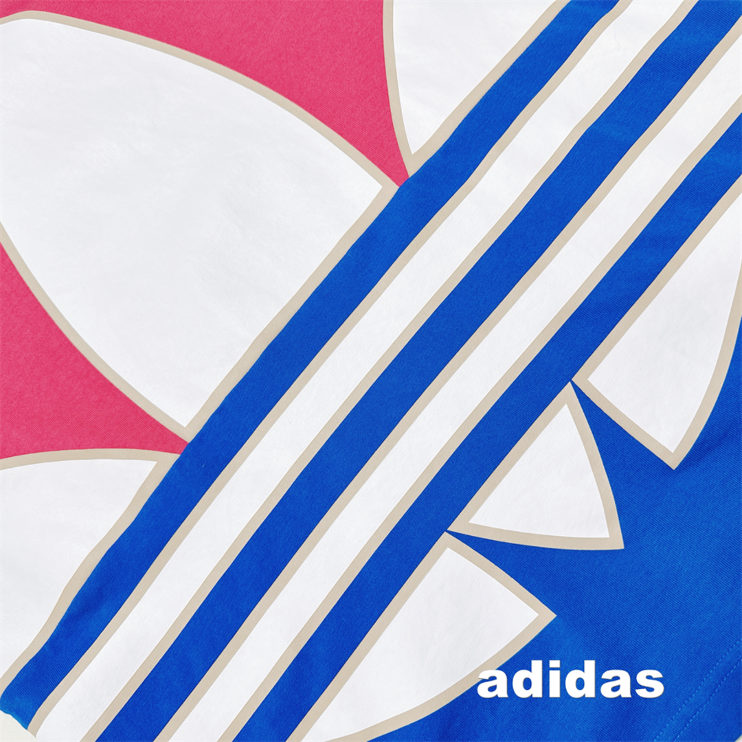 adidas(アディダス)の【adidas】アディダス ビックトレフォイル Tシャツ メンズのトップス(Tシャツ/カットソー(半袖/袖なし))の商品写真