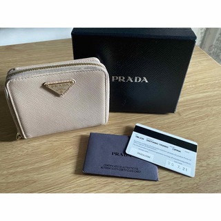 プラダ(PRADA)のPRADA プラダ　サフィアーノ　二つ折り財布　箱付(財布)