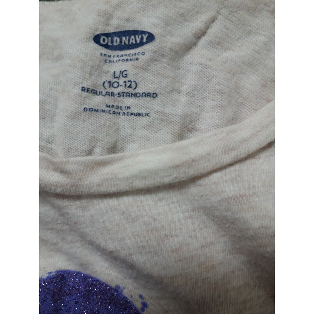 Old Navy(オールドネイビー)のTシャツ　150　2枚 キッズ/ベビー/マタニティのキッズ服女の子用(90cm~)(Tシャツ/カットソー)の商品写真