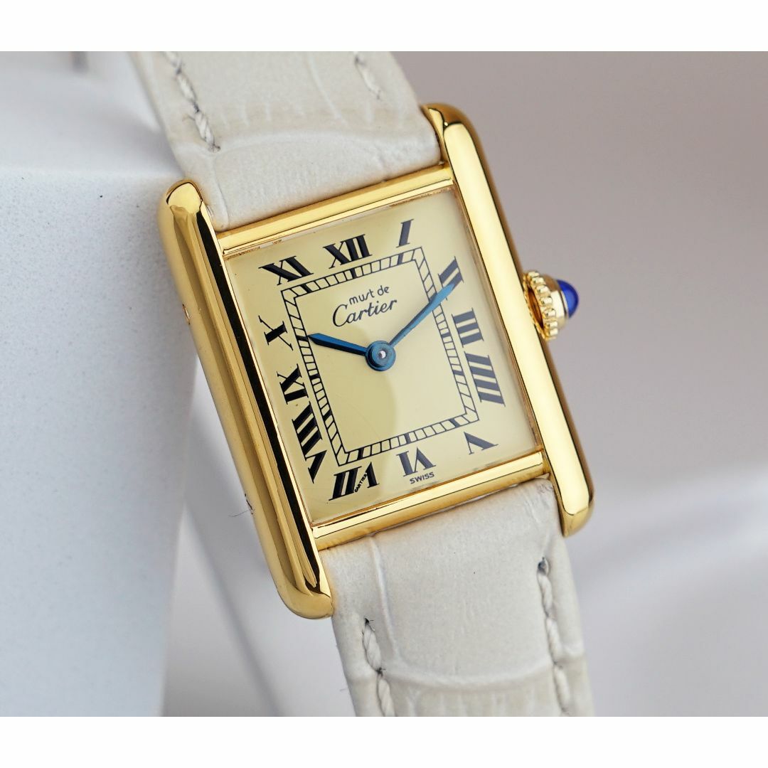 美品 カルティエ マスト タンク アイボリー ローマン SM Cartier39CARTIER