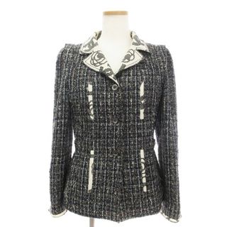 シャネル(CHANEL)のシャネル 06P ツイードジャケット カメリア ココマーク 3B 灰色 36(その他)