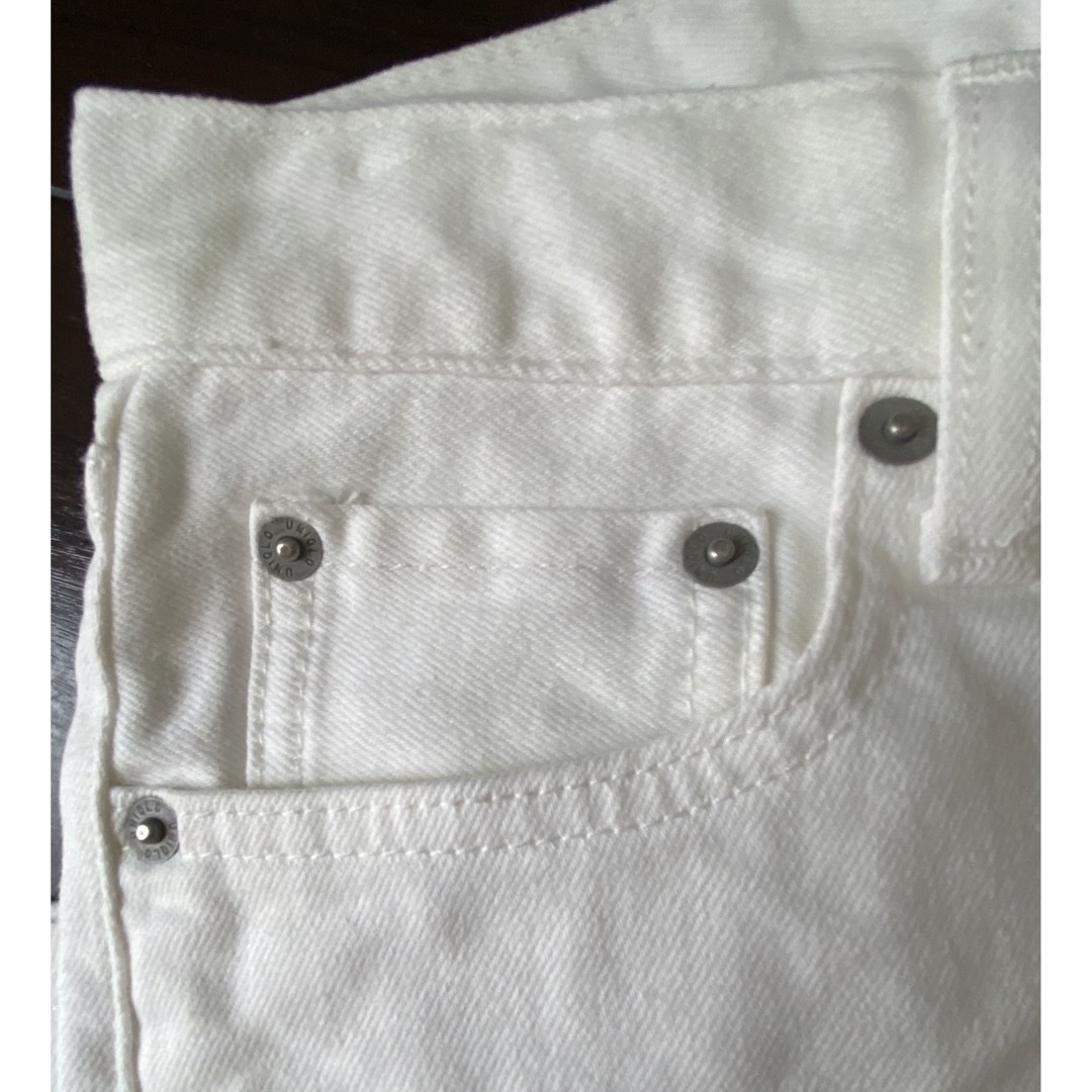 UNIQLO(ユニクロ)のUNIQLO JEANS デニム メンズ サイズ29(73センチ) ホワイト メンズのパンツ(デニム/ジーンズ)の商品写真