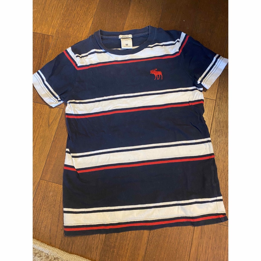 Abercrombie&Fitch(アバクロンビーアンドフィッチ)のアバクロ　キッズ　Tシャツ　M キッズ/ベビー/マタニティのキッズ服男の子用(90cm~)(Tシャツ/カットソー)の商品写真