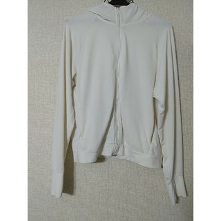 ユニクロ(UNIQLO)のUVカット パーカー  レディース(パーカー)