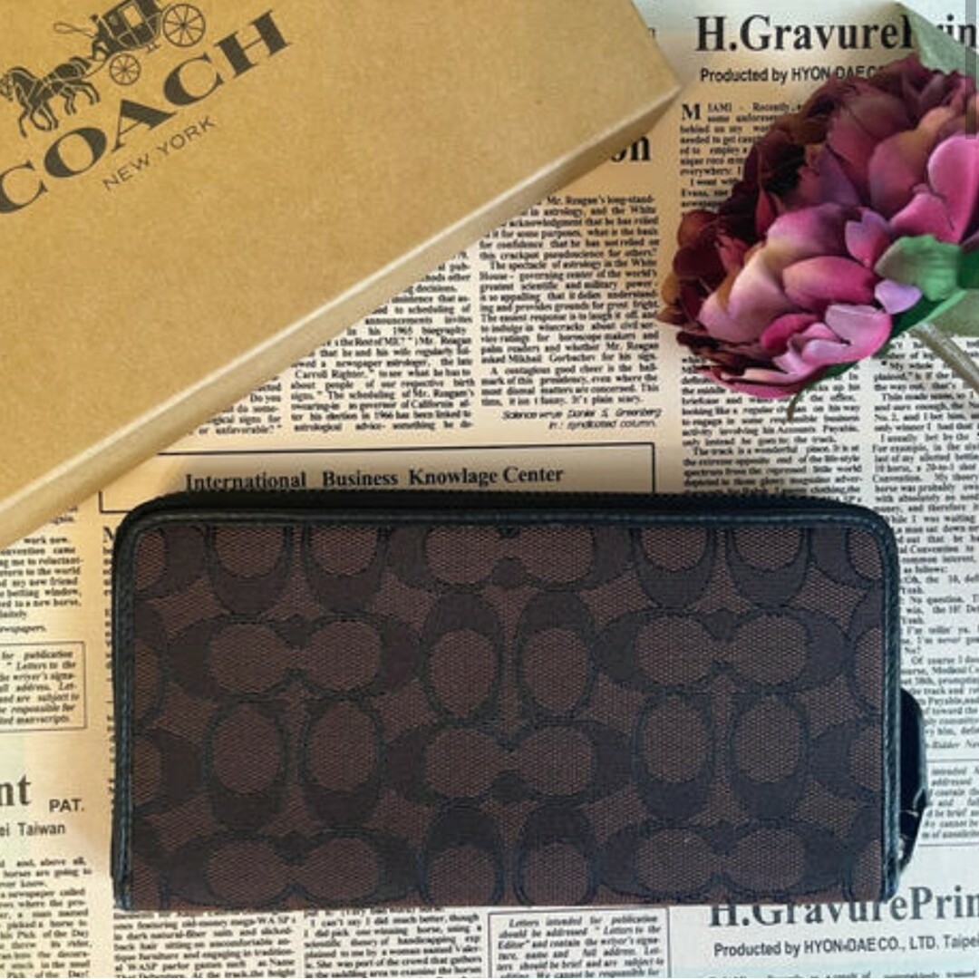 新品未使用！正規品！！【COACH】コーチ長財布 ラウンドファスナー