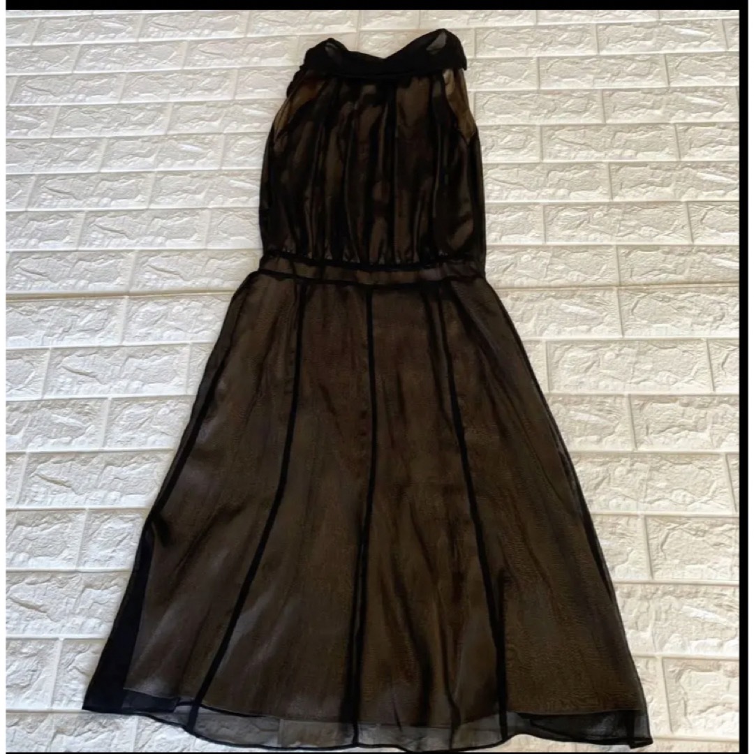 UNITED ARROWS(ユナイテッドアローズ)の一度着用のみ　M ユナイテッドアローズ　ブラック　上品な透け感フォーマルドレス レディースのフォーマル/ドレス(ミディアムドレス)の商品写真