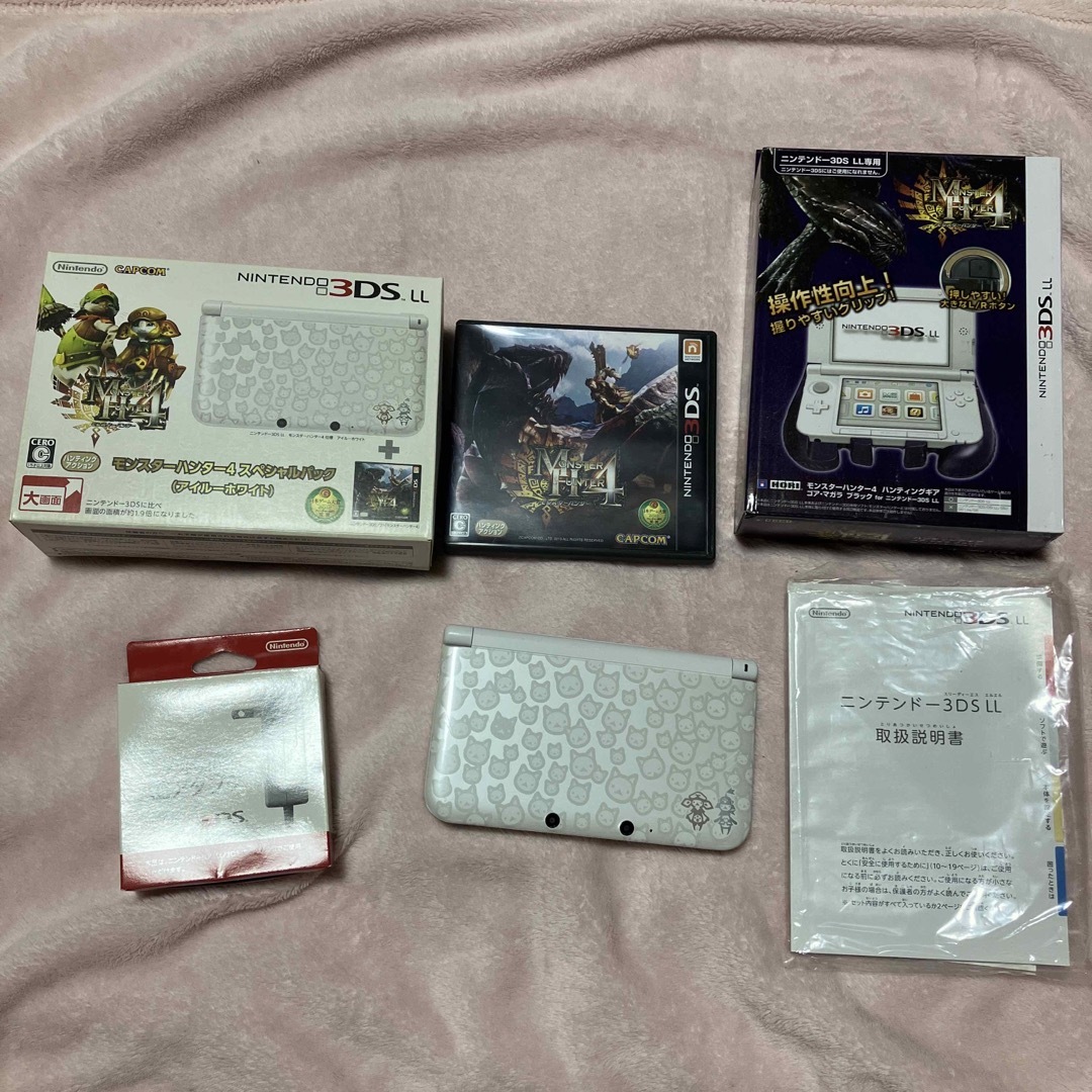 【完品・美品】ニンテンドー3DSLL モンスターハンター アイルーホワイト 本体