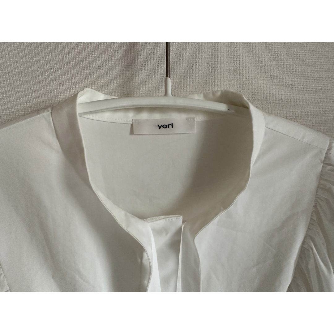 ⭐︎専用【美品】yori リボンパフスリーブブラウスの通販 by ☺︎|ラクマ