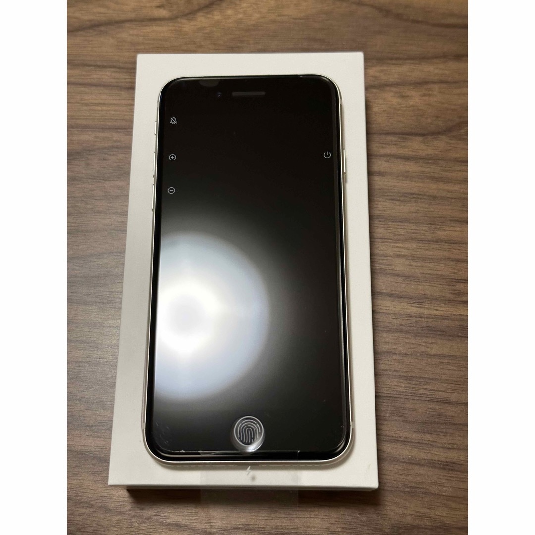 iPhone SE 第2世代 64GB ブラック au SIMフリー iPhone SE 第2世代 64GB ブラック au SIMフリー