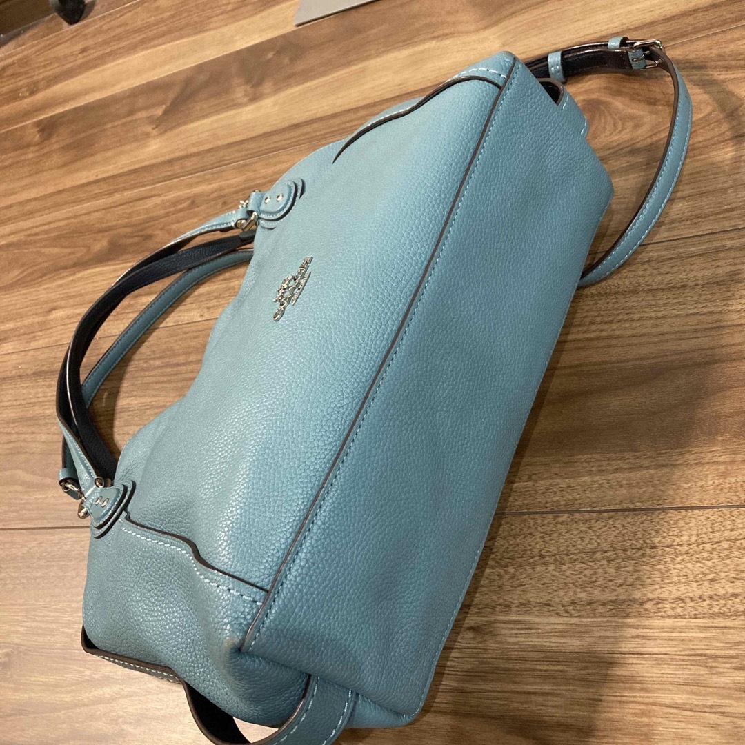 【最終価格 新品】COACH  コーチ くすみブルーショルダーバッグ