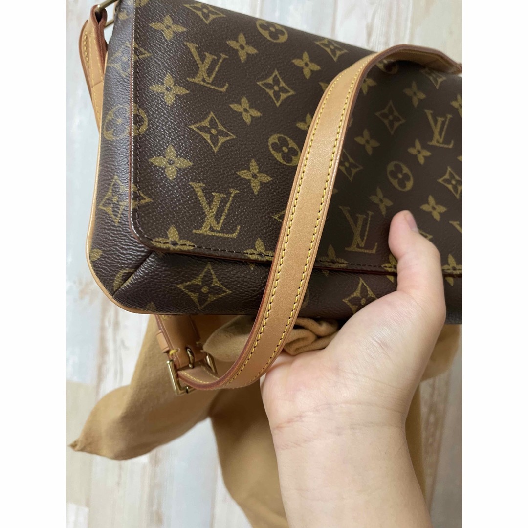 美品 LOUISVUITTON ルイヴィトン ミュゼットタンゴ ショルダー 廃版-