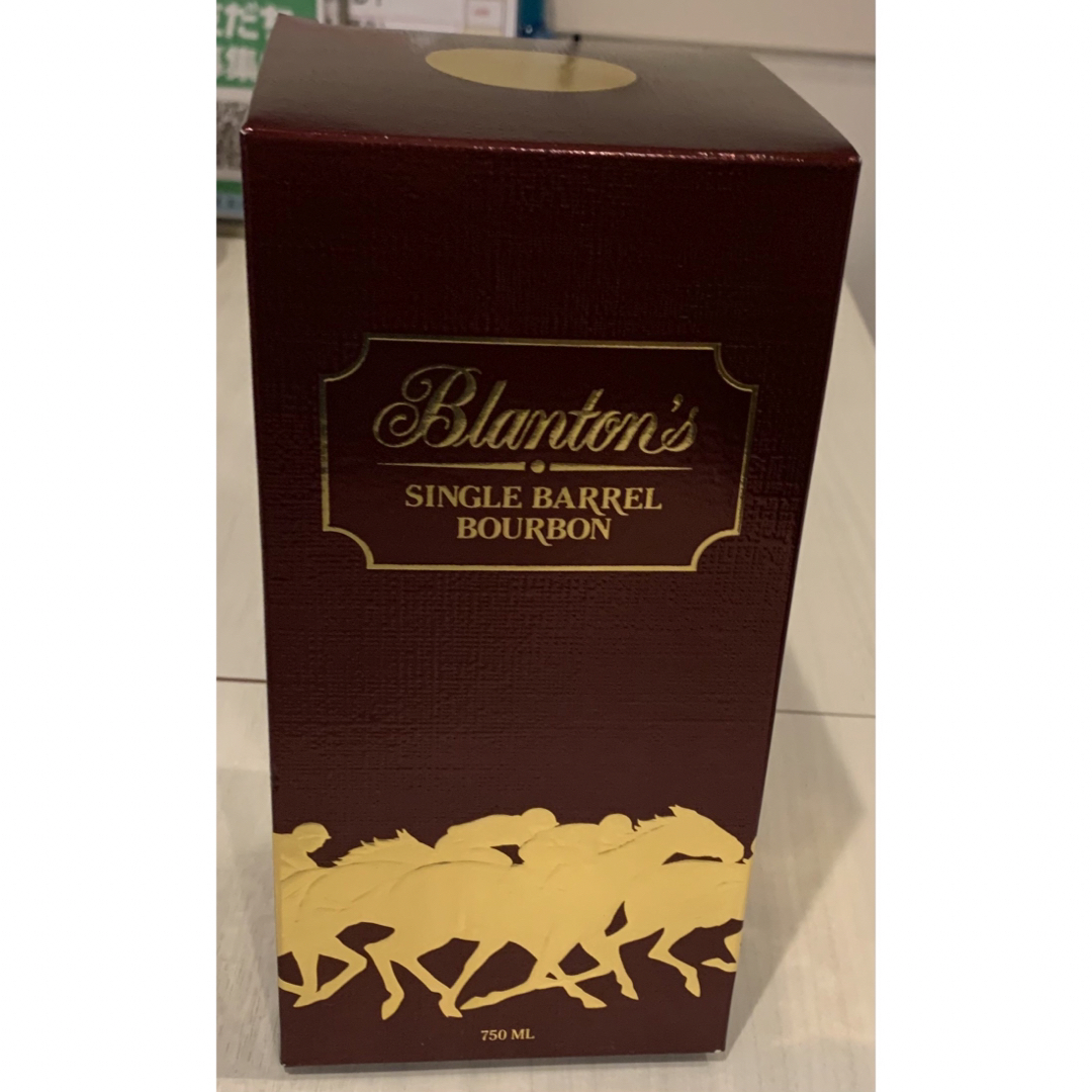 品薄❗️正規品】ブラントンシングルバレル 46.5度 750ml 化粧箱入り 品薄❗️正規品】ブラントンシングルバレル 46.5度 750ml 化粧箱入り