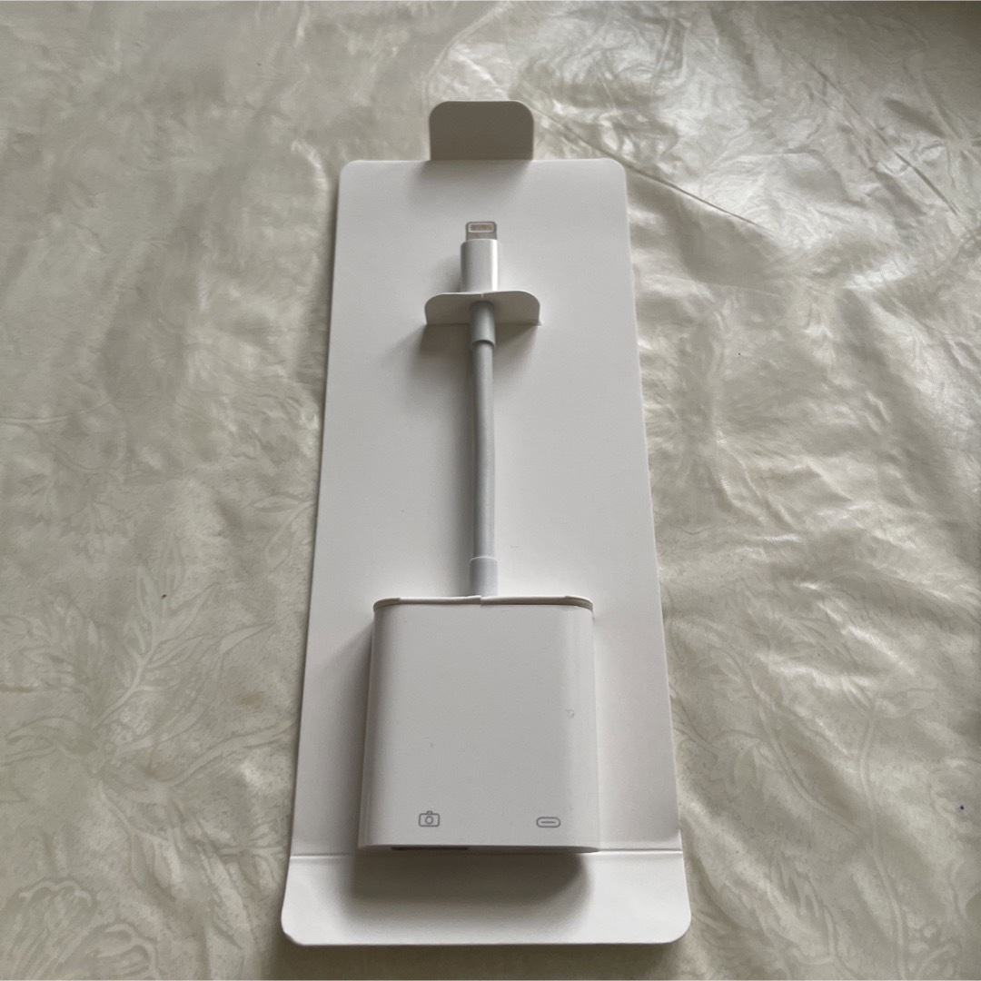 Apple Lightning to USB 3 Camera Adapter 4