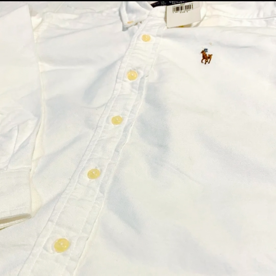 Ralph Lauren(ラルフローレン)の新品未使用　タグ付き　110 ラルフローレン　白のコットンシャツ キッズ/ベビー/マタニティのキッズ服男の子用(90cm~)(Tシャツ/カットソー)の商品写真