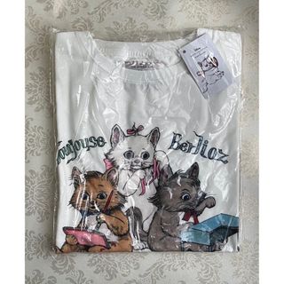 ヒグチユウコ　Tシャツ　ディズニー　おしゃれキャット(Tシャツ(半袖/袖なし))