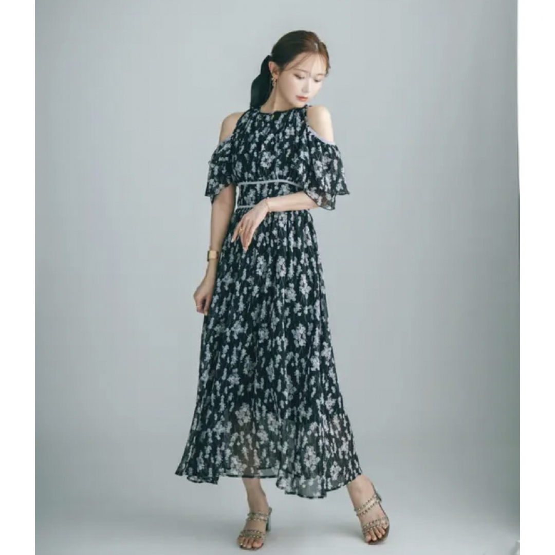 Crayme,(クレイミー)のCrayme, 3way Sleeve Flower Dress レディースのワンピース(ロングワンピース/マキシワンピース)の商品写真