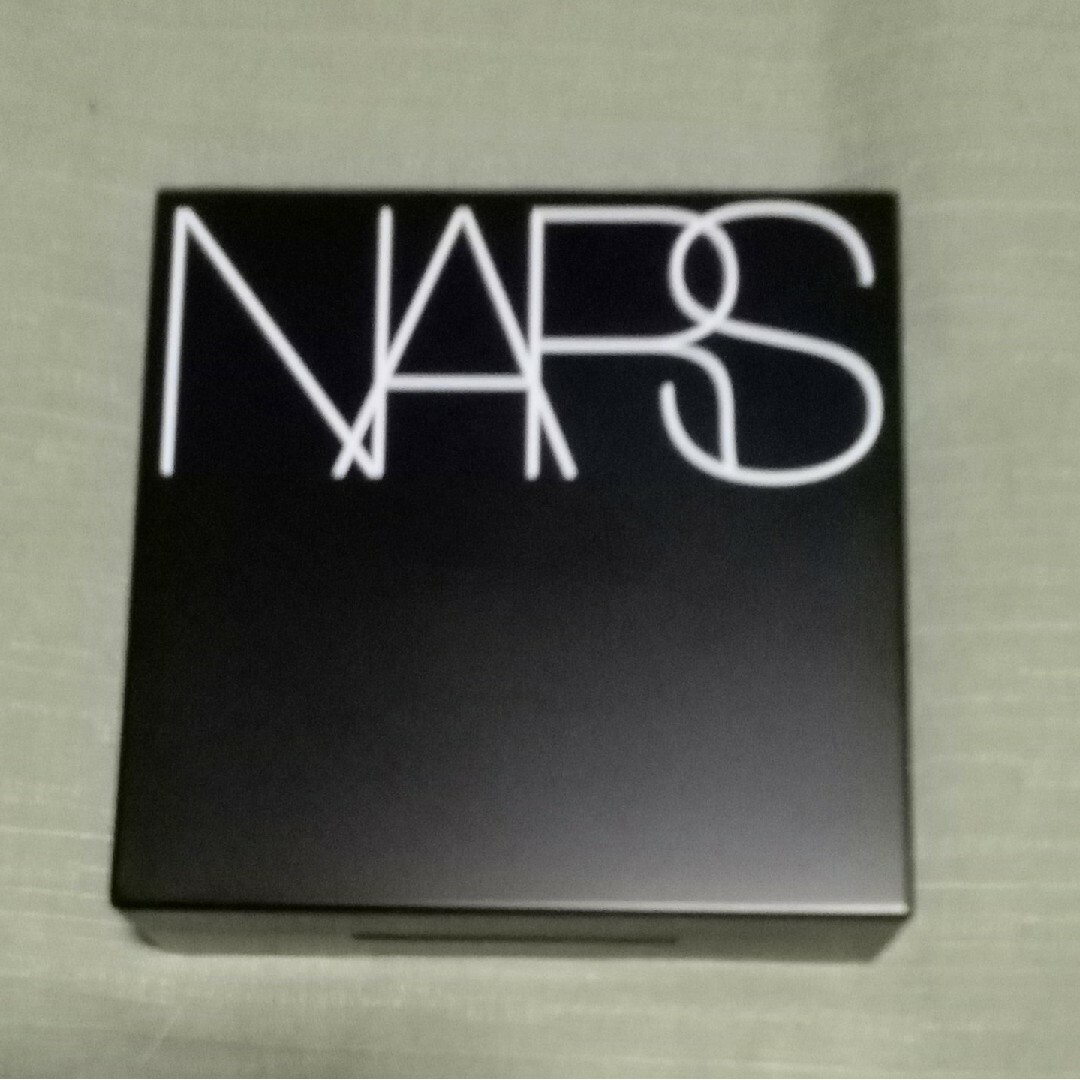 NARS ナチュラルラディアント ロングウェアクッションファンデーション5879