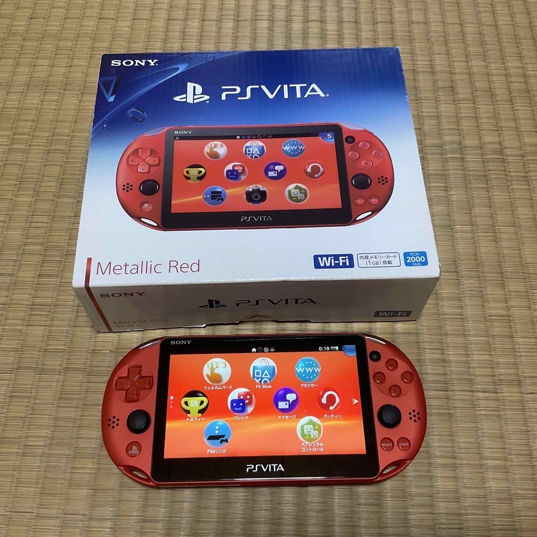 PSVITA 本体 メタリックレッド メモリーカード付き