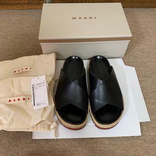 マルニ(Marni)のmarni レザーサンダル　マルニ(サンダル)