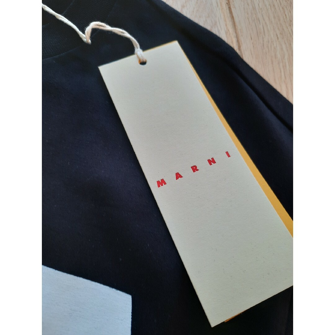 ⭐新品/大人気　MARNI  ビッグロゴ Tシャツ　ブラック 14Y/Mサイズ