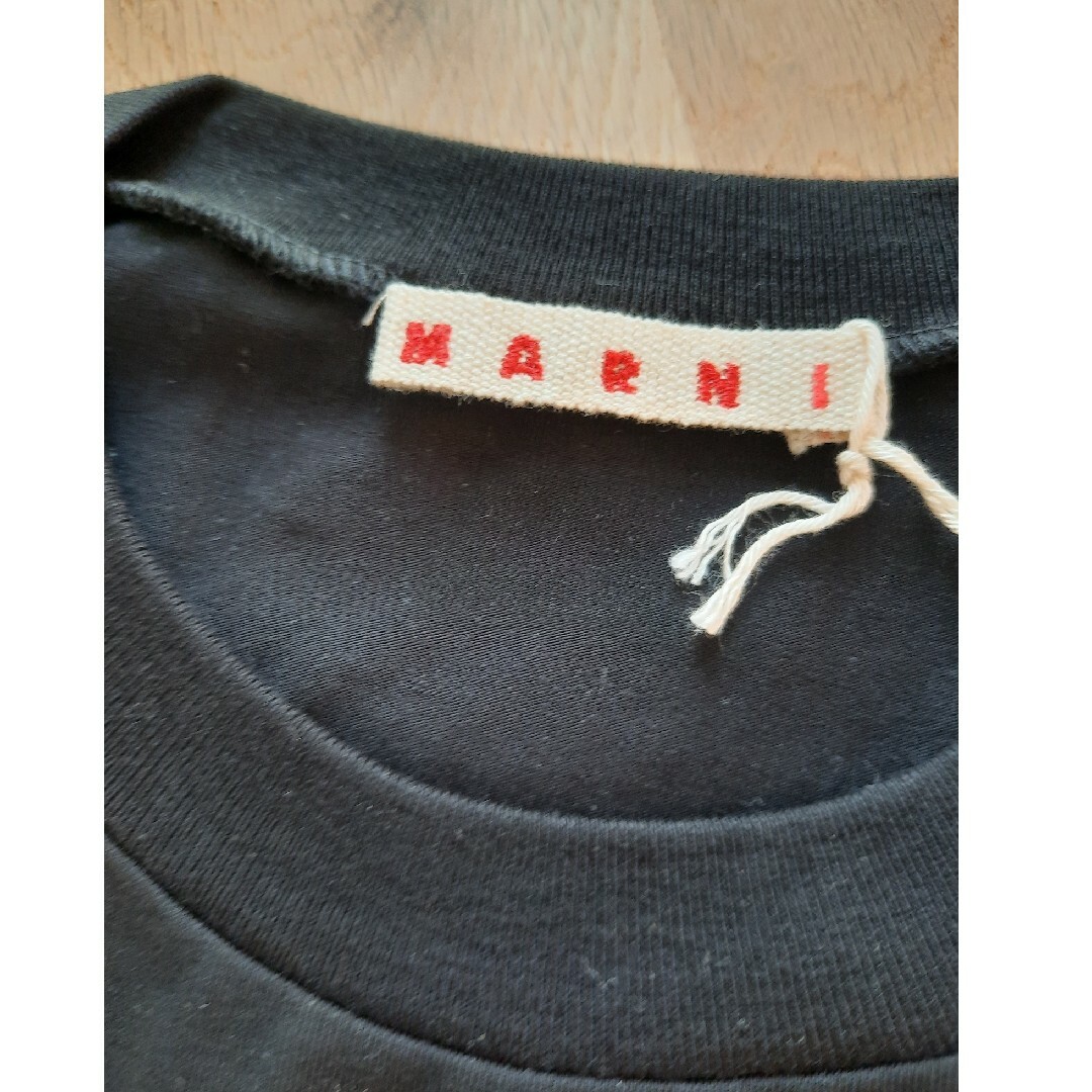 ⭐新品/大人気　MARNI  ビッグロゴ Tシャツ　ブラック 14Y/Mサイズ