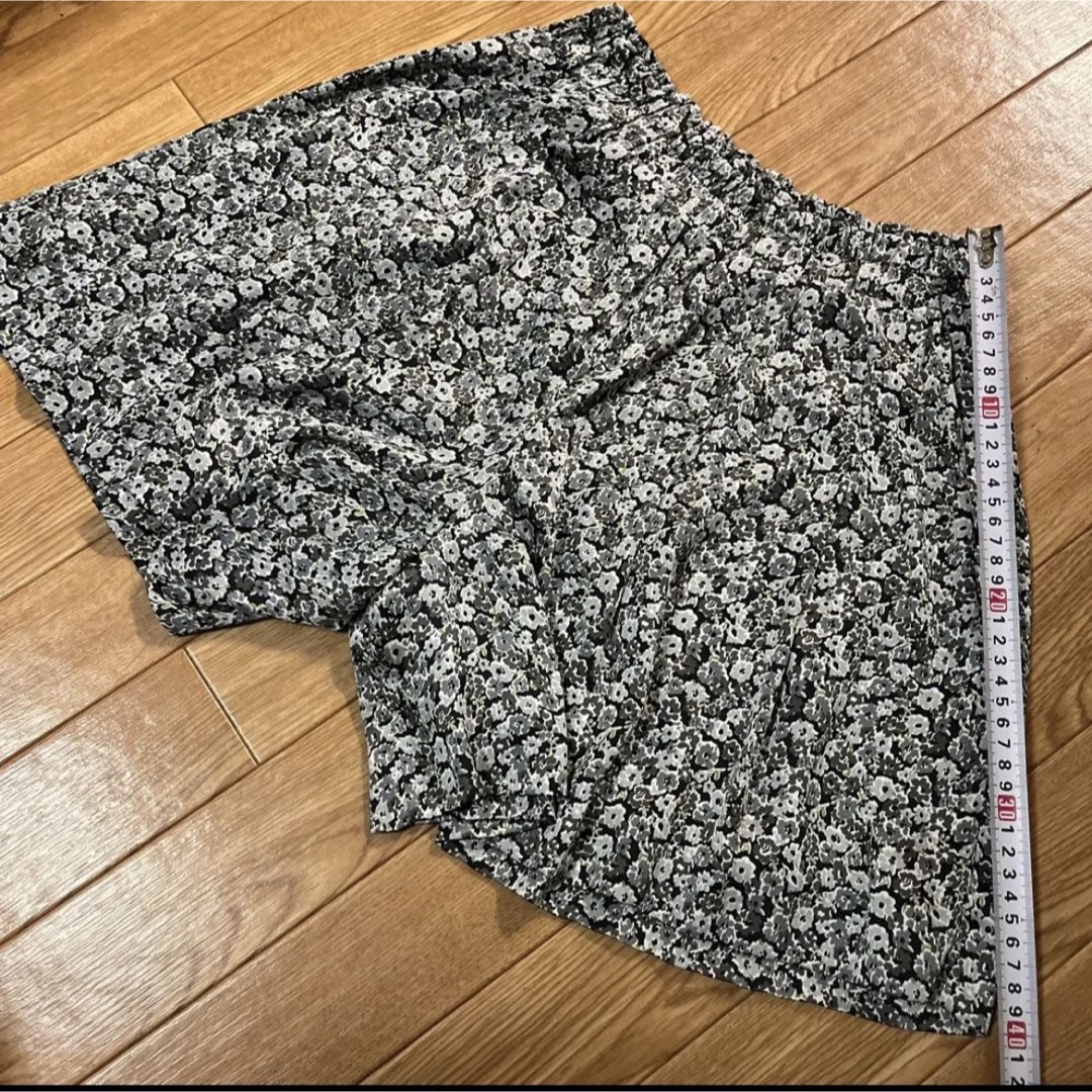 UNIQLO(ユニクロ)のUNIQLO ミニ丈キュロットスカート レディースのパンツ(キュロット)の商品写真