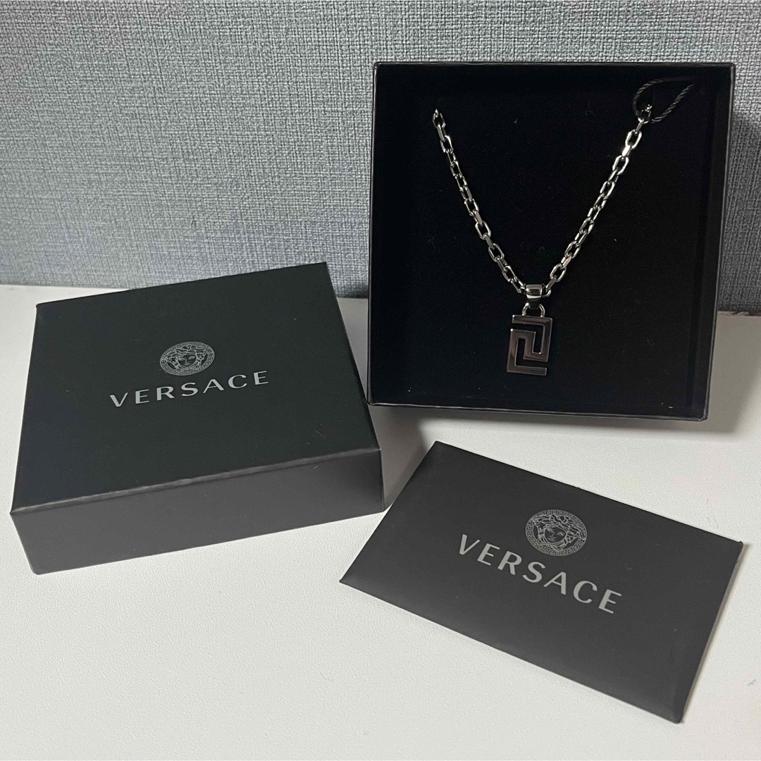 【新品・格安】VERSACE ヴェルサーチ グリーク ネックレス シルバー-