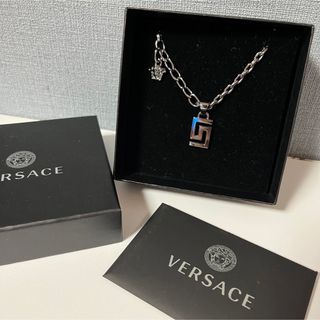 ヴェルサーチ(VERSACE)の【新品未使用】VERSACE グリーク ネックレス シルバー(ネックレス)