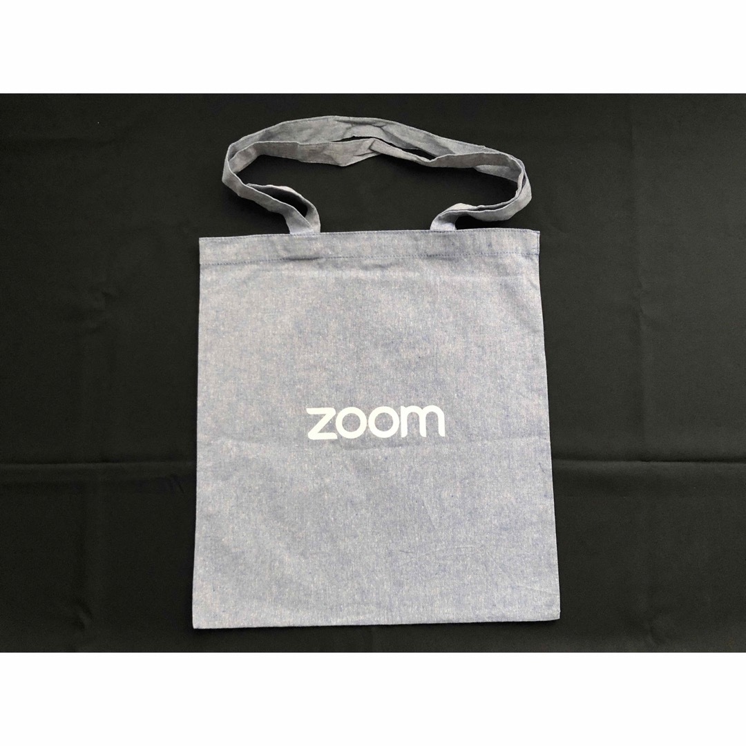 Zoom(ズーム)の【新品未使用・非売品】zoomロゴ入Tシャツ（男女兼用）・エコバッグ・団扇セット レディースのトップス(Tシャツ(半袖/袖なし))の商品写真